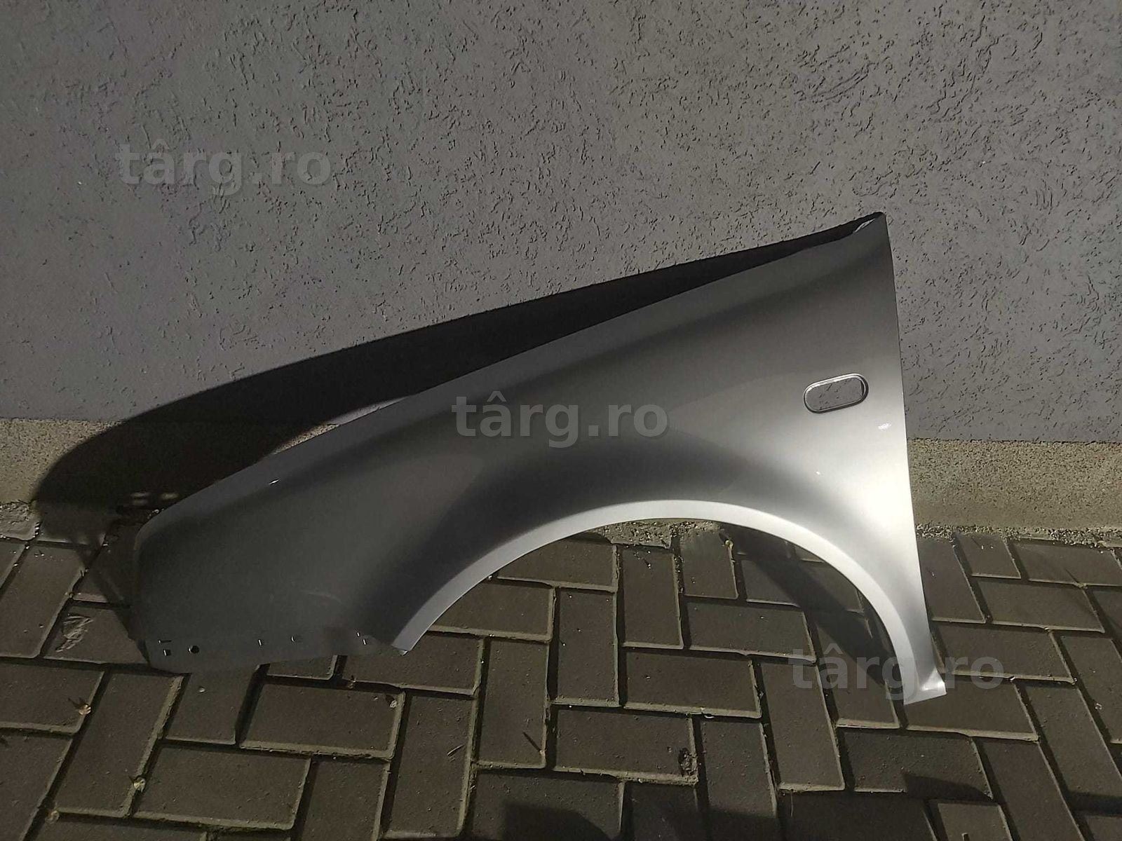 Aripa Fata Stanga VW Golf 4/IV 1998-2004 Vopsita Gri
