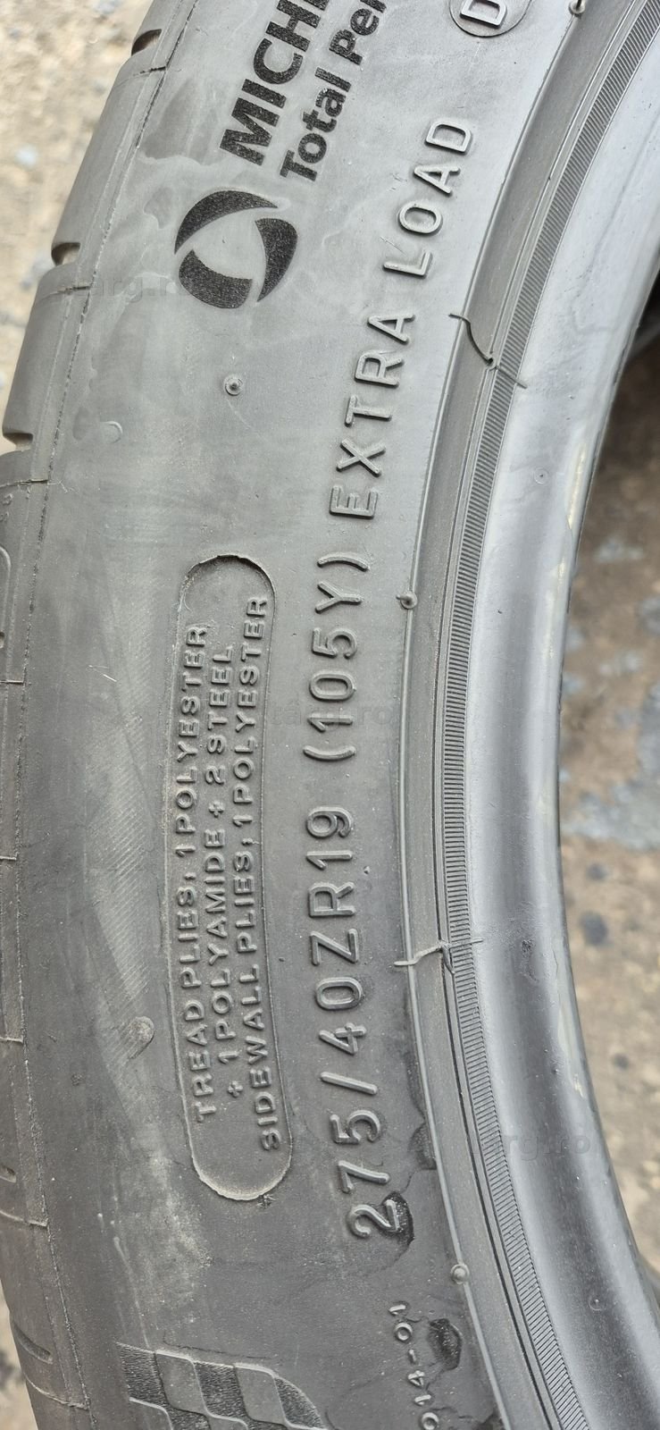4 anvelope vara Michelin,fata 245/45/19,spate 275/40/19.Pretul este pe bucata. 7