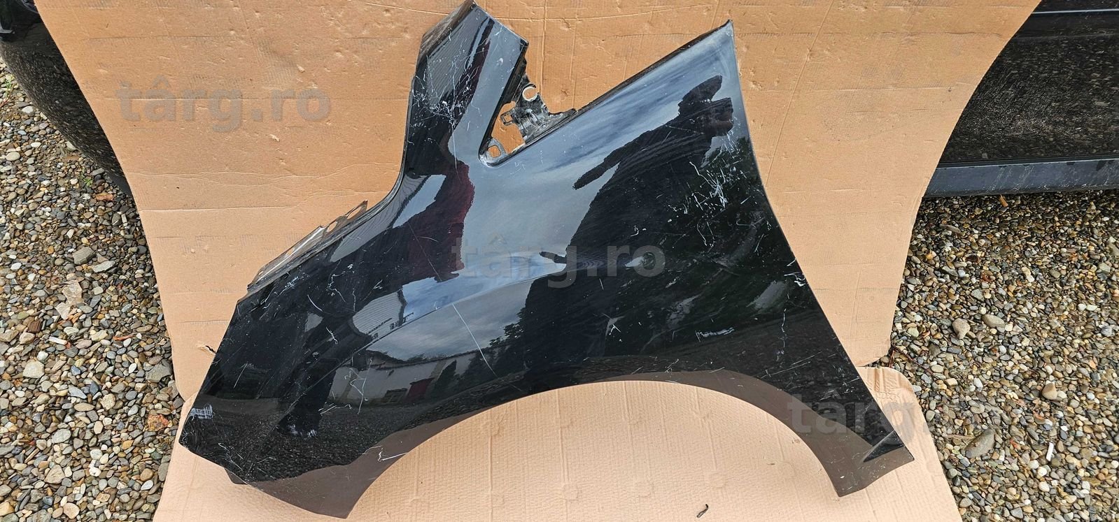 Aripa stanga fata ford C-Max 2 2011 2012 2013 2014 2015 2016