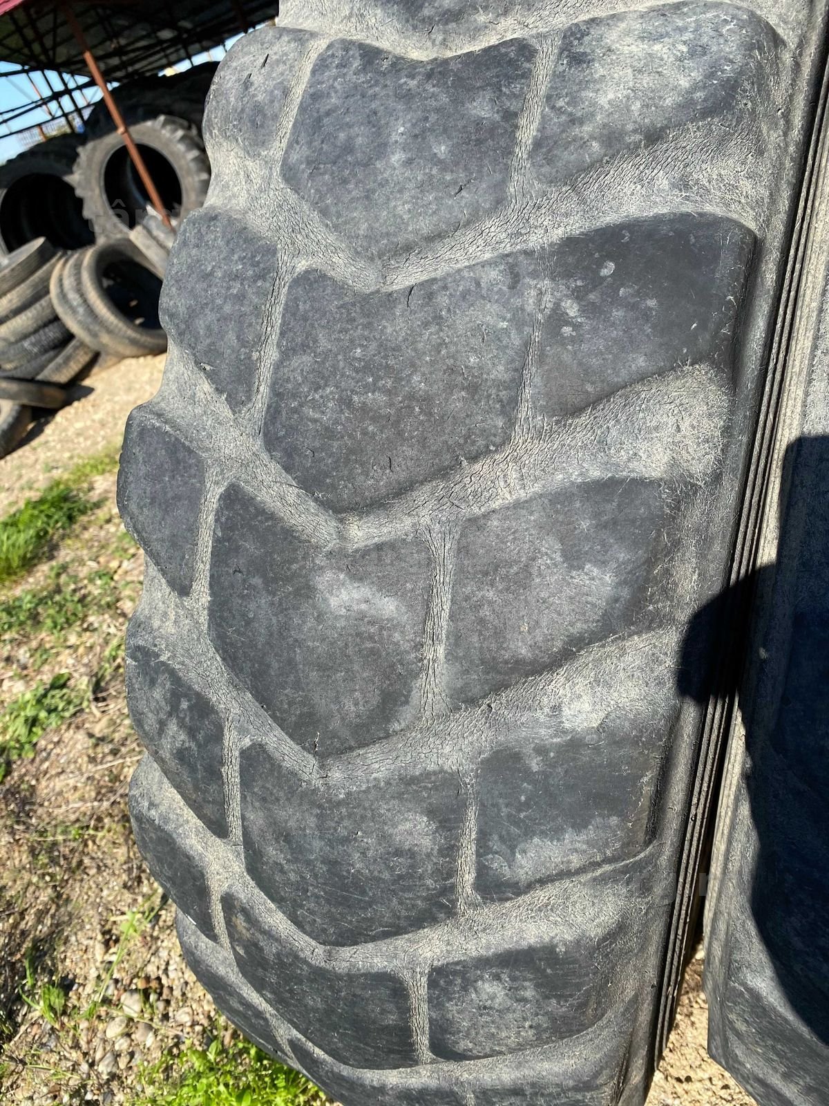 1400 r24 bridgestone 5