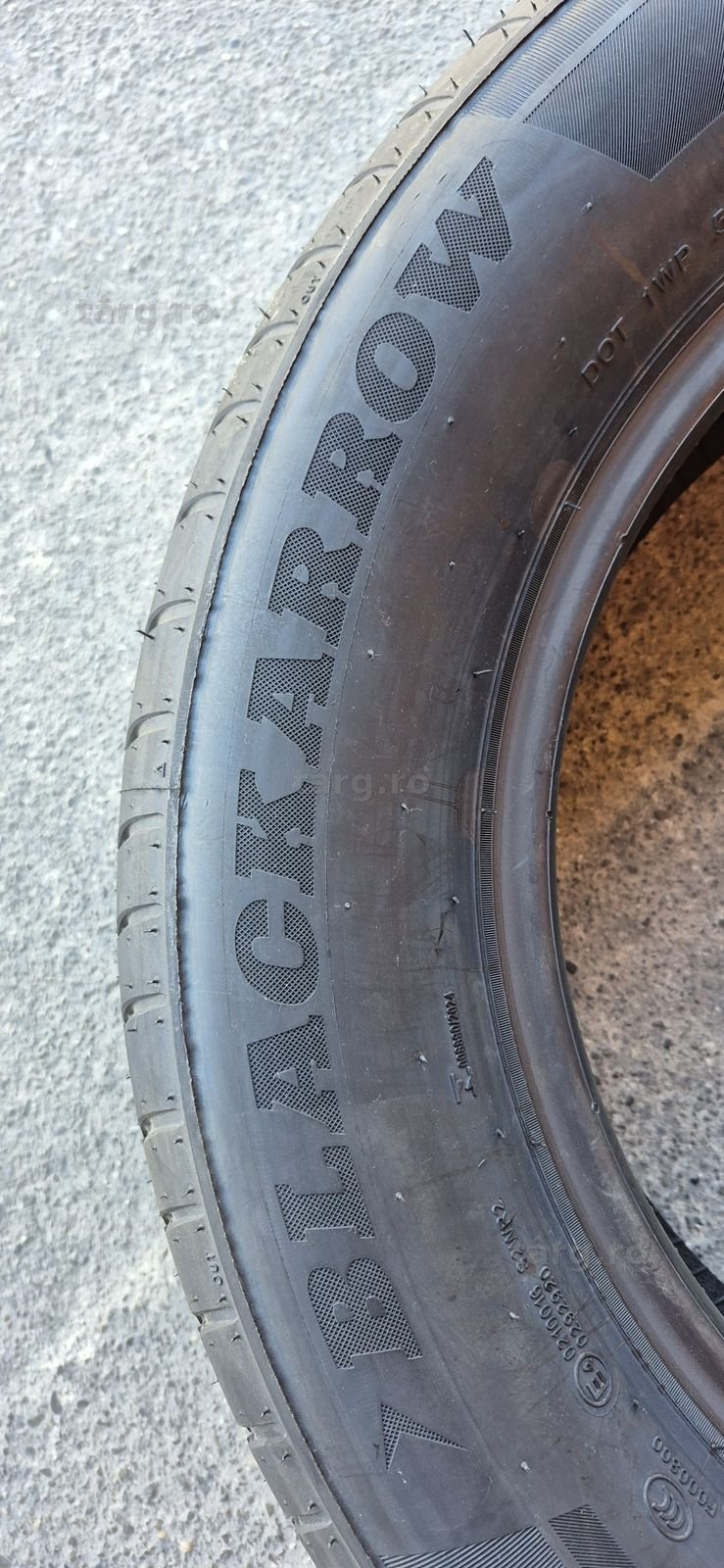 4 anvelope vara noi Blackarrow 215/60/16,dot 2025.Pretul este pe bucata. 4