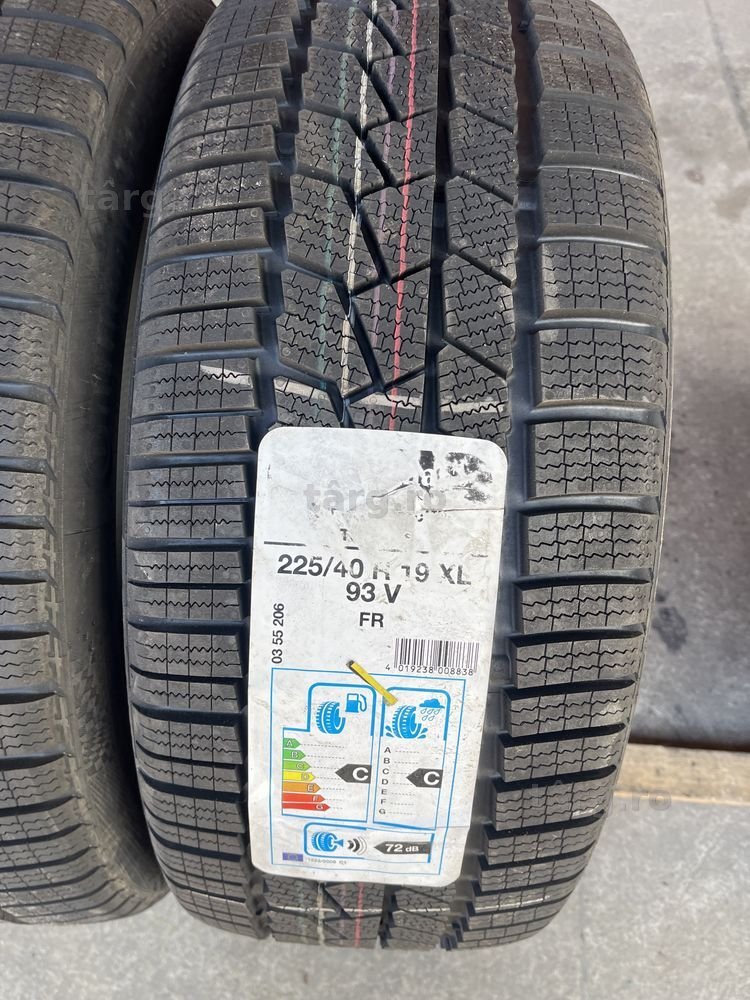 2 anvelope Noi 225/40/19 Continental 6