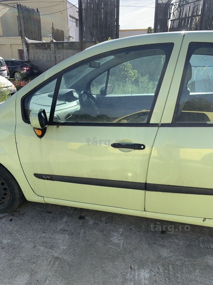 Oglinda stanga fata electrica Renault Modus 2006