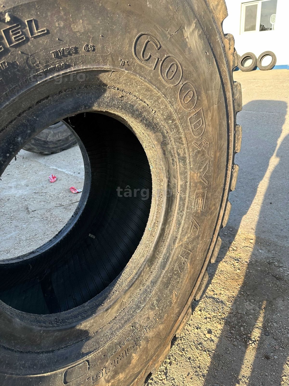 26.5 R25 Goodyear -cauciuc de vola 3