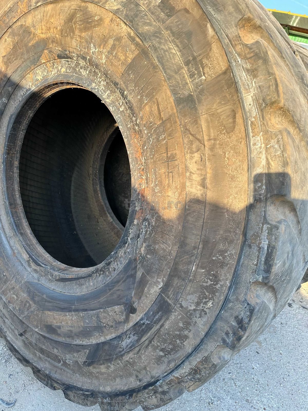 Anvelope sh 800.65 R29 Michelin 3