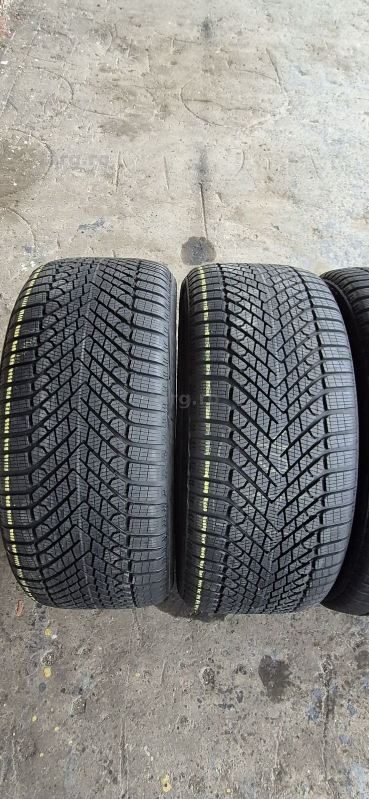 4 anvelope iarna ca noi Pirelli 285/35/22,dot 2023.Pret/bucata. 2
