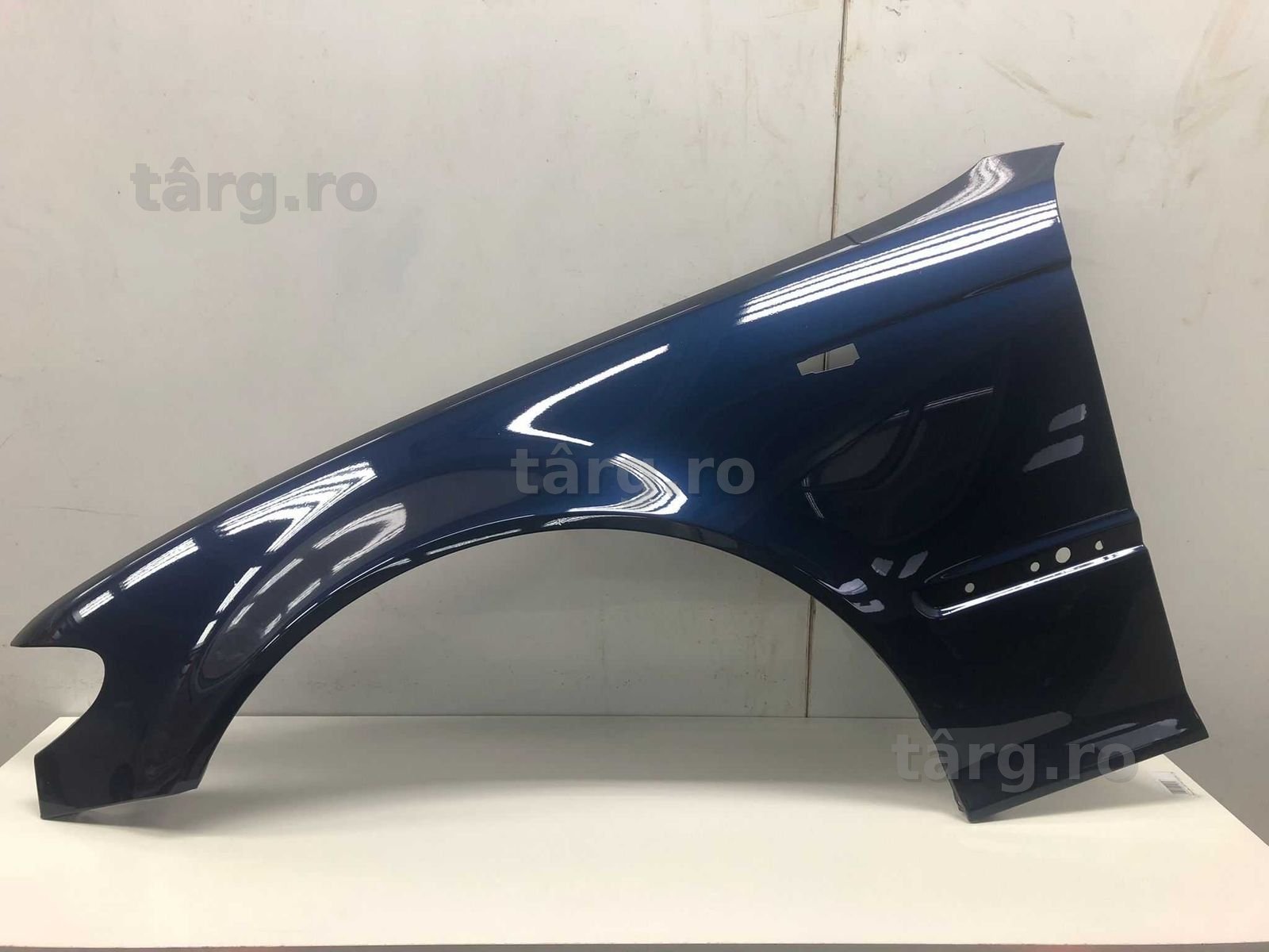Aripa Fata Stanga BMW E46 An 2002-2005 (A07 (Albastru))