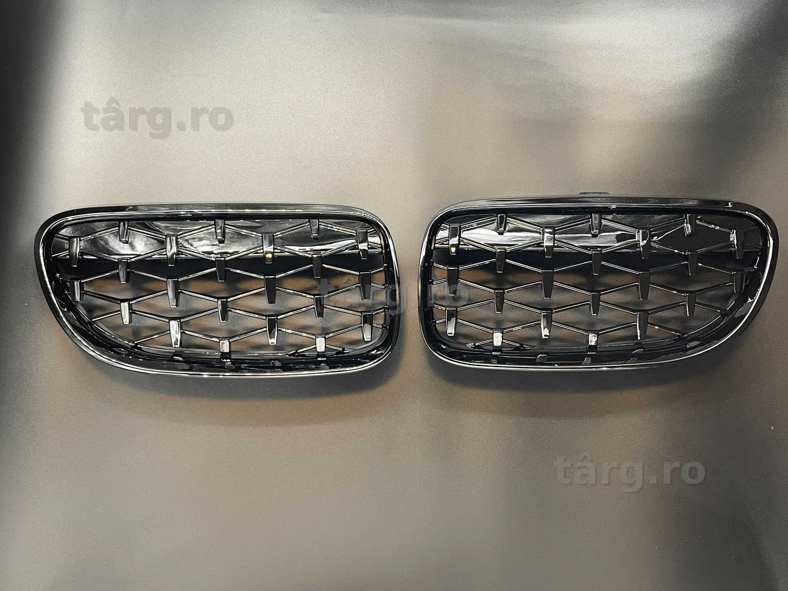 Grila compatibila BMW E92 Facelift Seria 3 Diamond negru