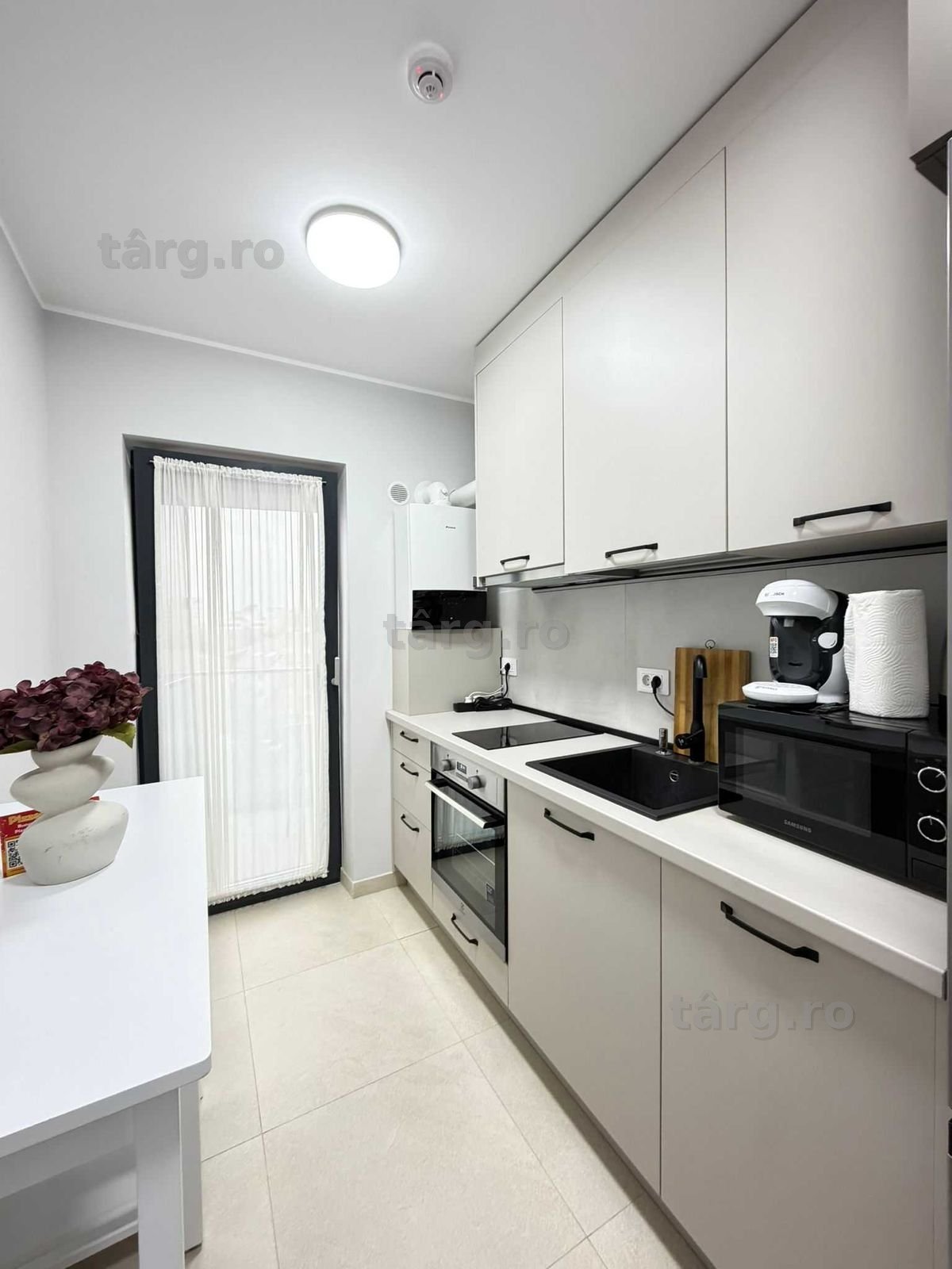 IS Cazare Apartamente Regim Hotelier Centru Iasi Bloc Nou Ap 1-2-3 Cam 4