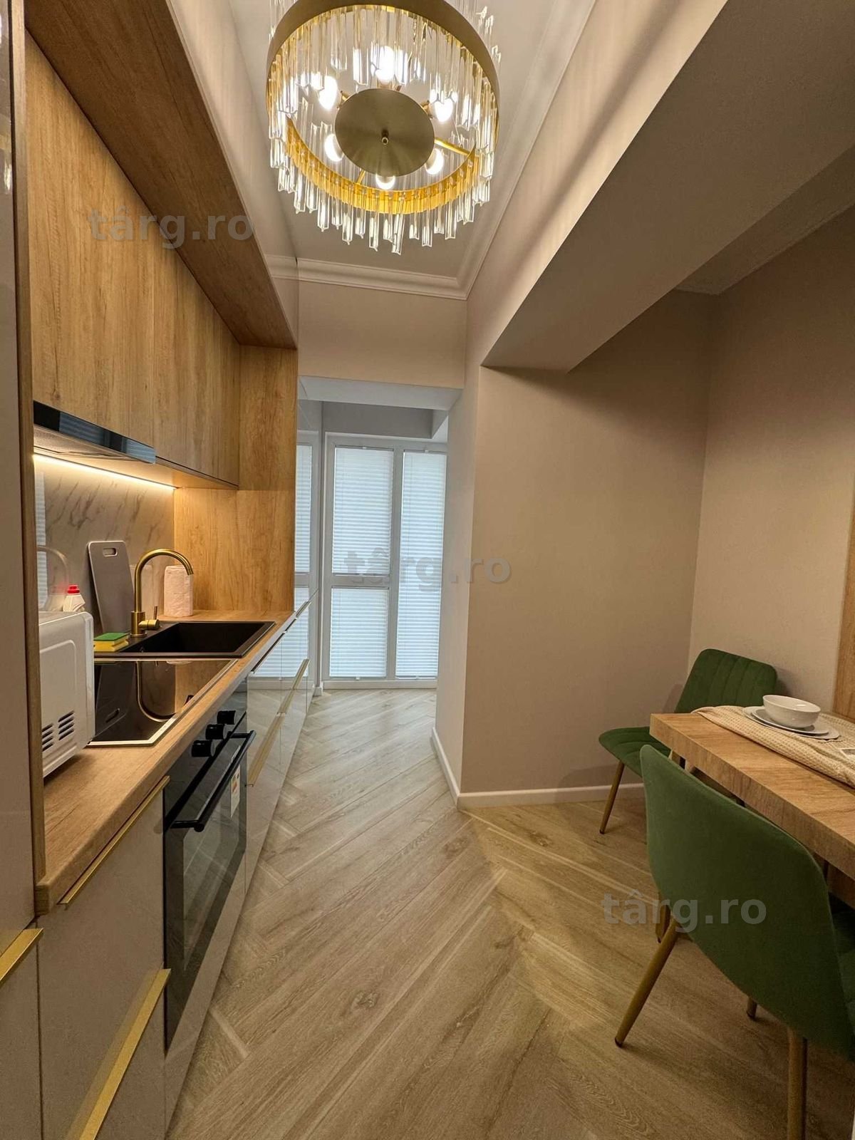 Glam Apartments - Cazare Regim Hotelier Ap 1-2-3 Cam Aeroport Palas Copou EV-PL 8