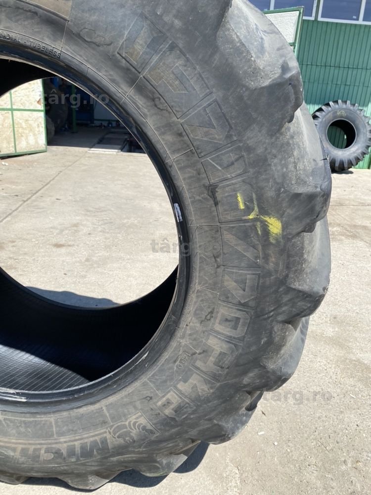 cauciuc de tractor de spate 710/70r42 4