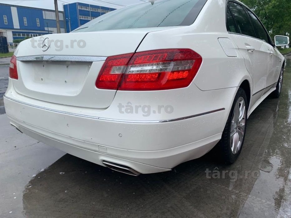 Dezmembrez mercedes e350 4matic w212 e220 e250 e300 e350 euro5 4matic