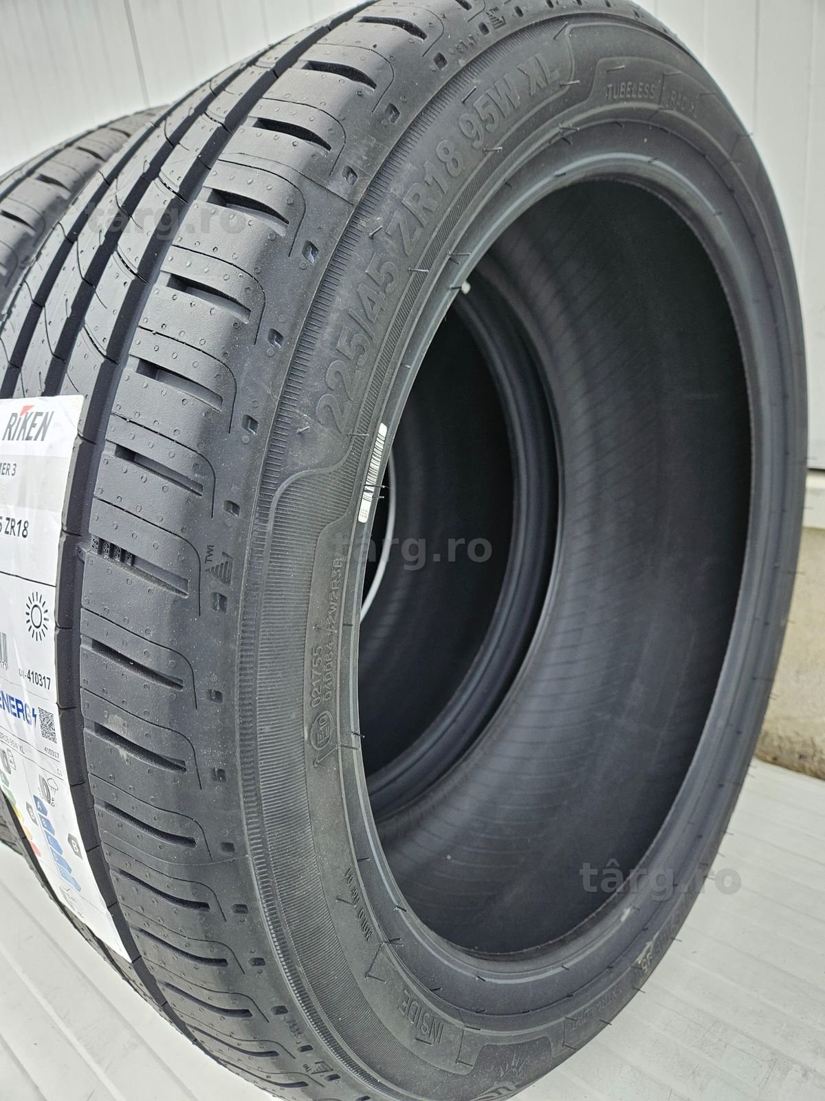 225/45 R18 95w xl RIKEN ( by Michelin) Anvelope vara protectie janta 3