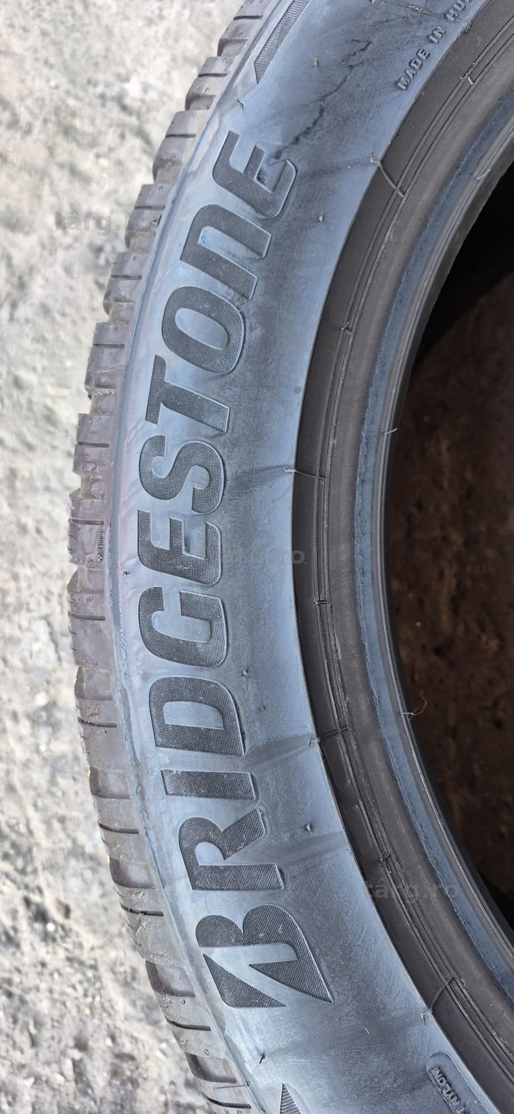 4 anvelope iarna Bridgestone,fata 255/50/19,spate 285/45/19.Pret/buc. 4
