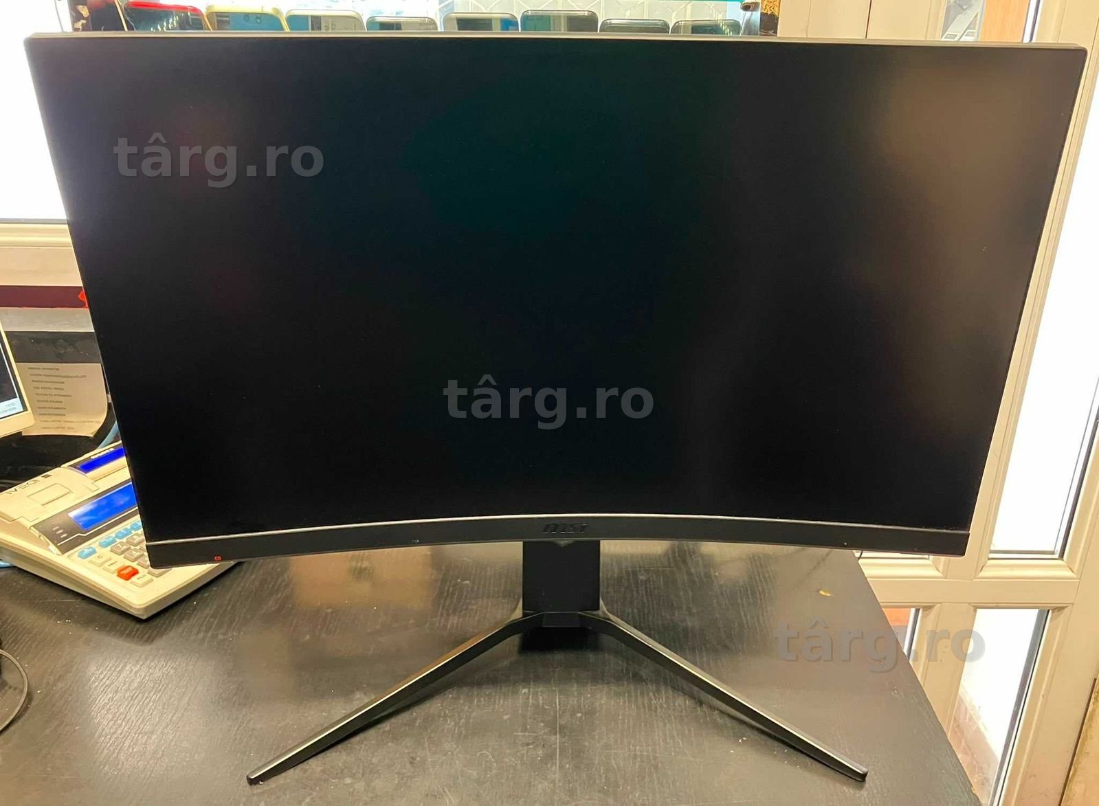 Hope Amanet P3 Monitor Gaming curbat Optix MAG272CQR / 165 hz 2