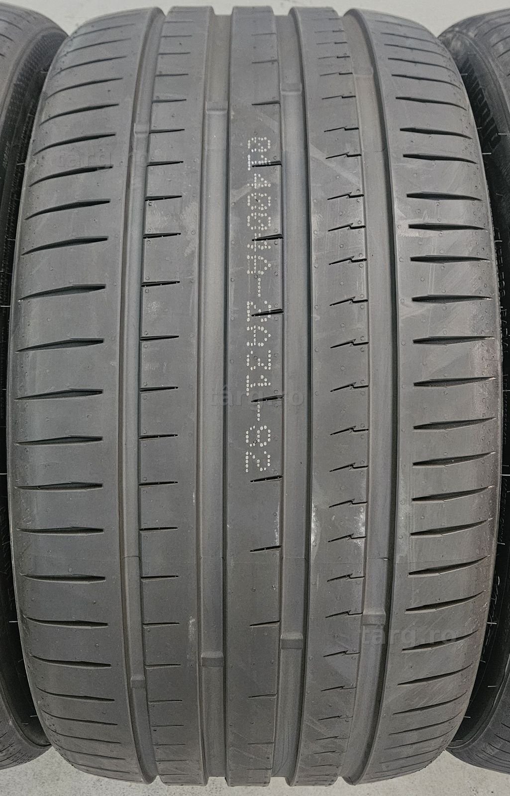 315/30 R22 107Y XL UNIGRIP (Gripmax) Anvelope noi vara protectie janta 4