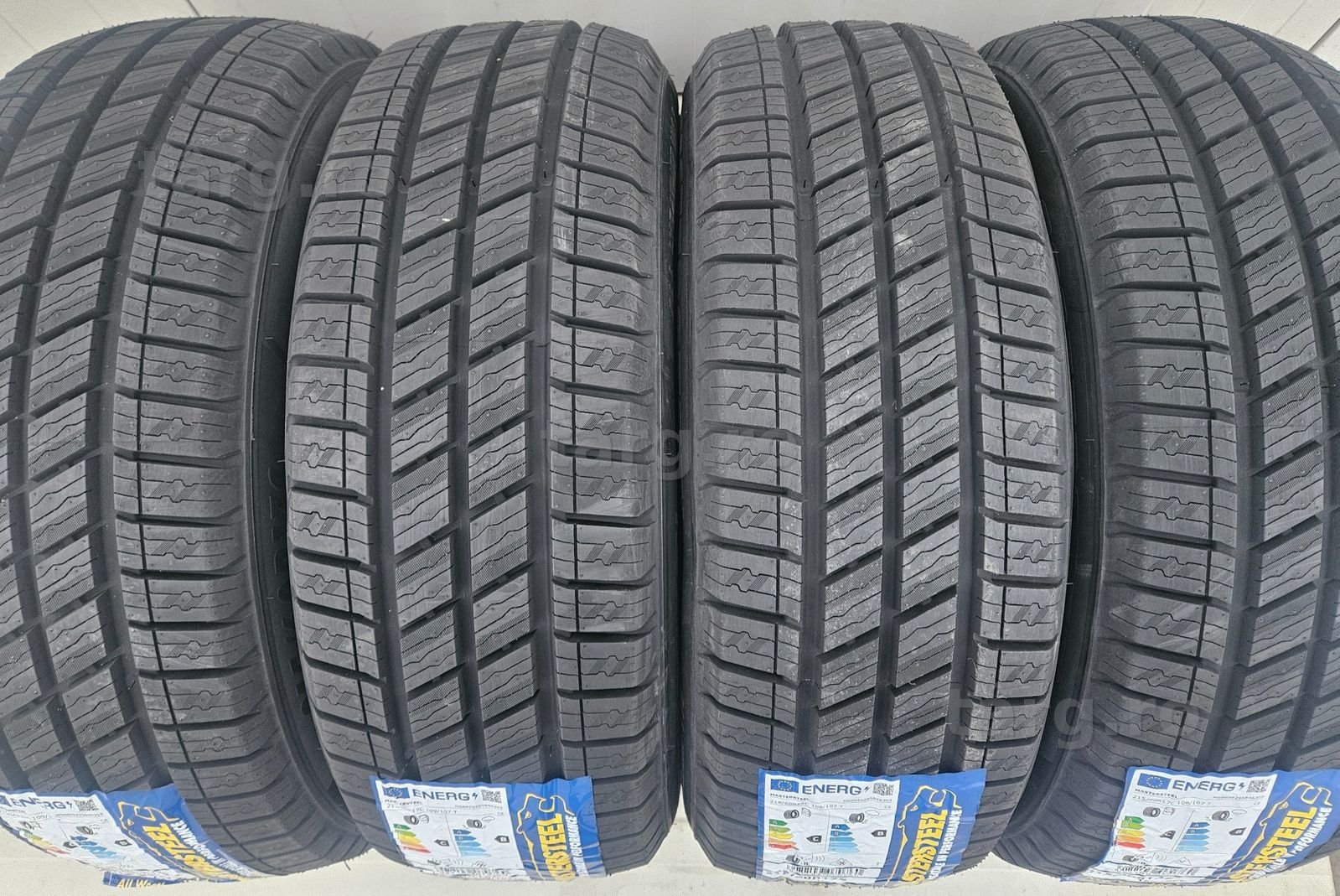 215/60R17C, 109T, MASTERSTEEL, Anvelope mixte M+S 2