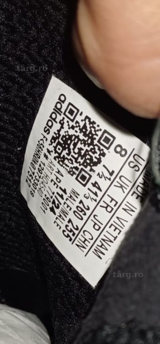 Adidas yeezy boost 350 v2 onyx 3