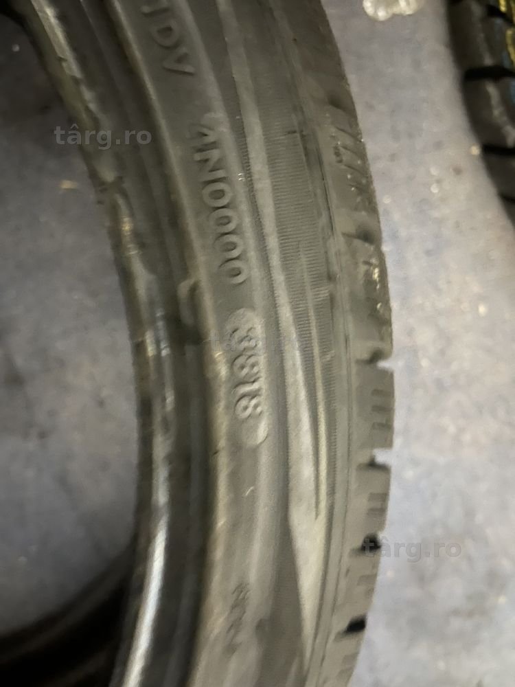 4 anvelope Noi de iarna 245/35/19 Vredestein 7