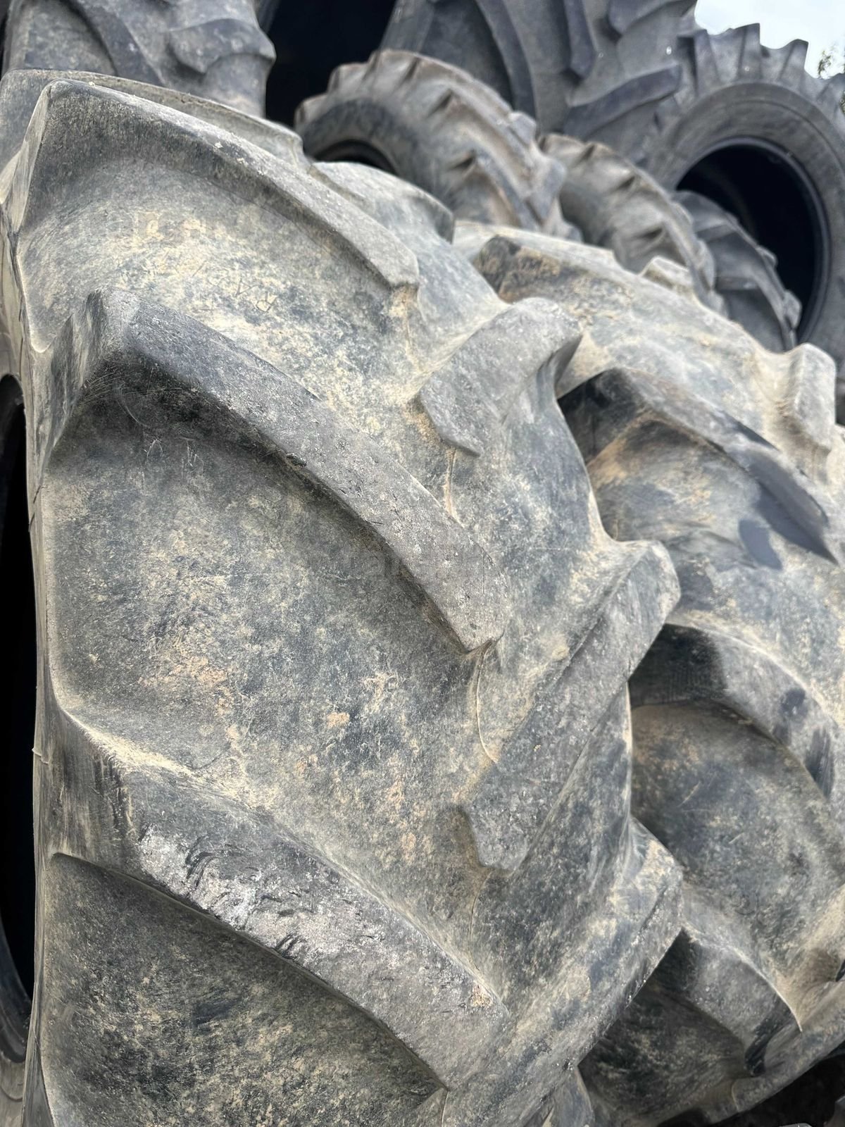 420/70 R24 Cultor 5