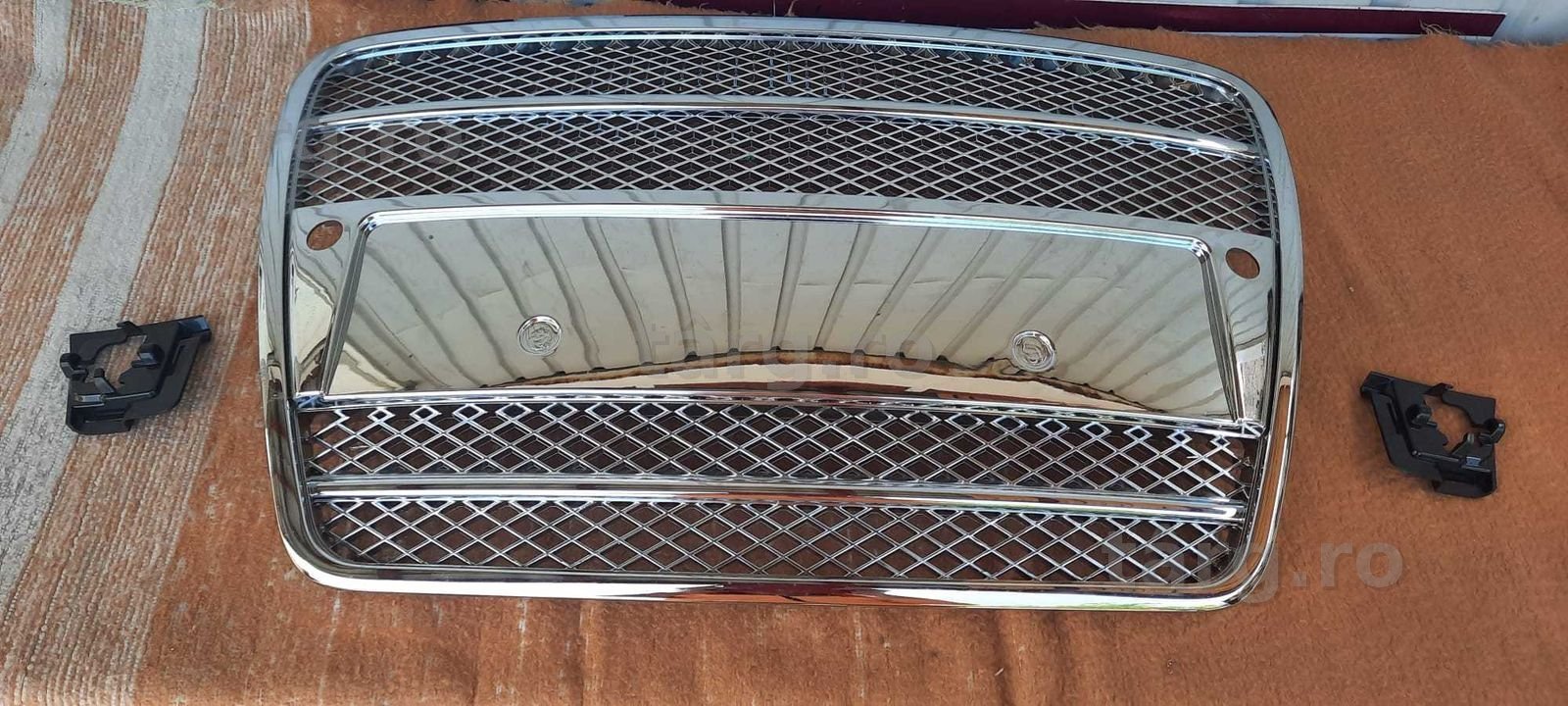 Grila Audi A6 4F intre 2004 si 2008 Crom cu locase Senzori