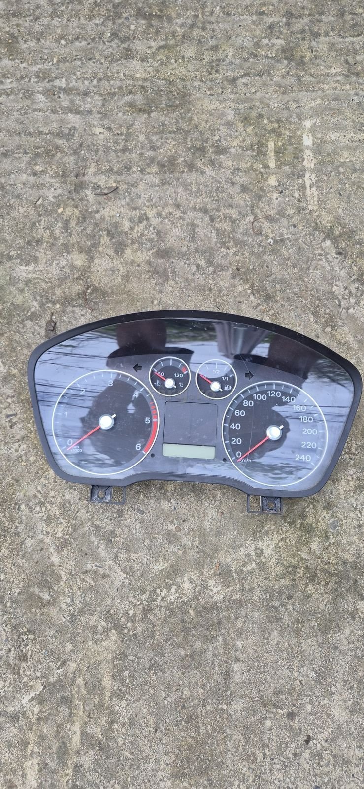 Ceasuri bord ford C max 1 2.0cdti