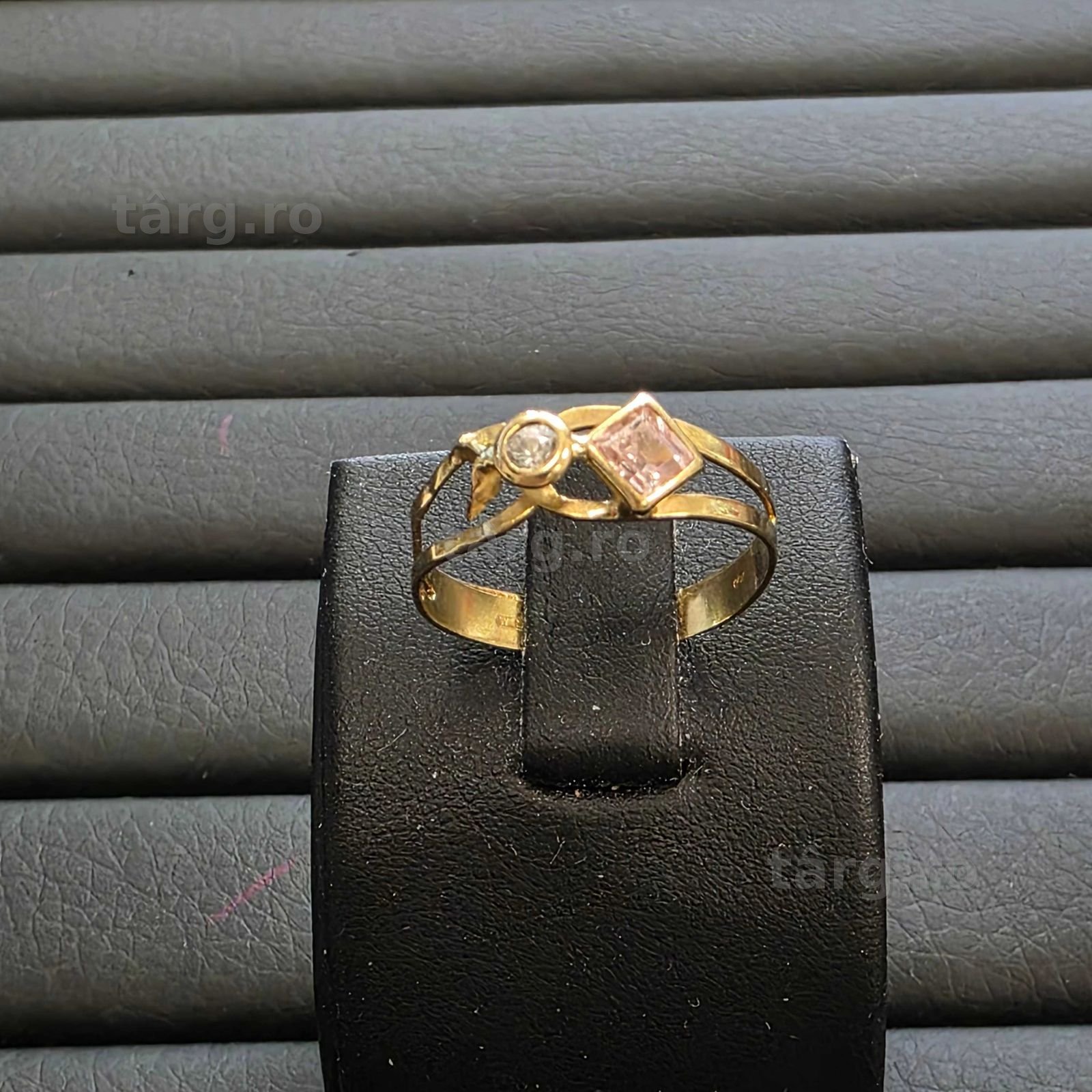 Inel Aur 18K - 1.59 grame / 910 lei ( B34149.1 / Ag28 Doi Baieti )