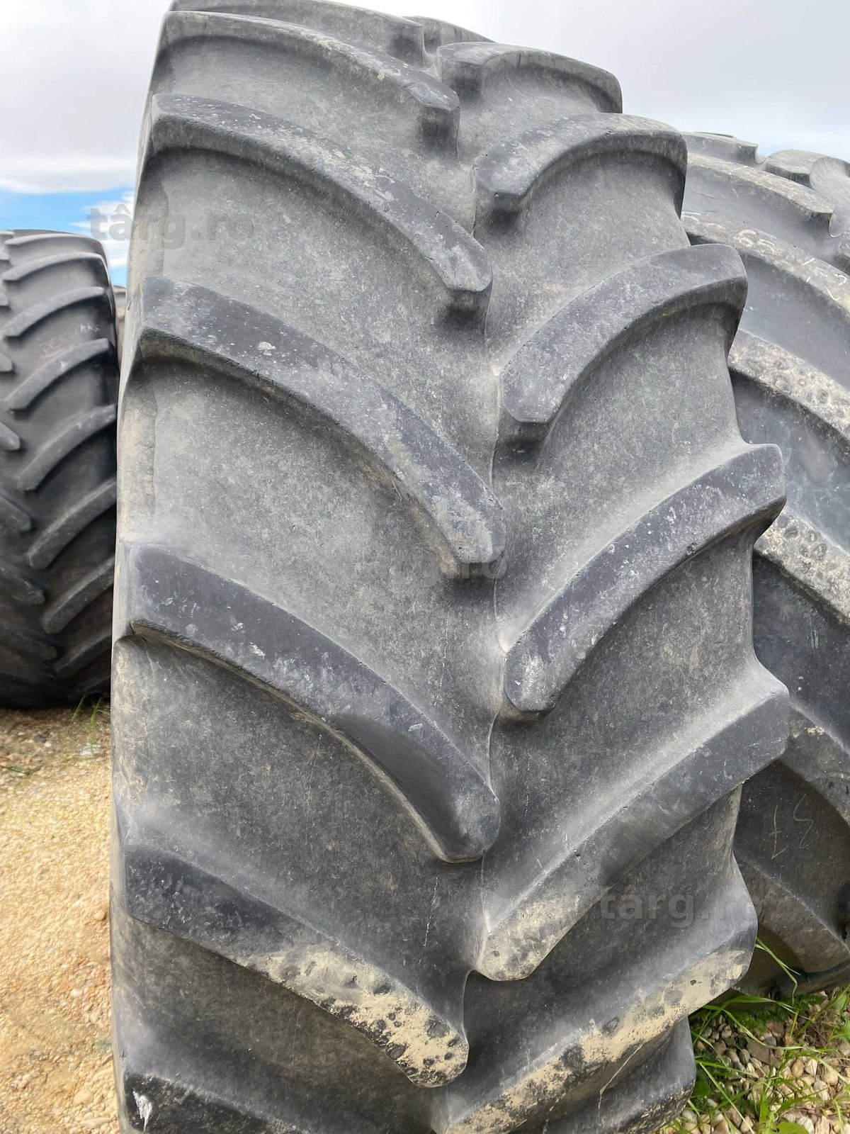 Anvelope sh 650.65 R42