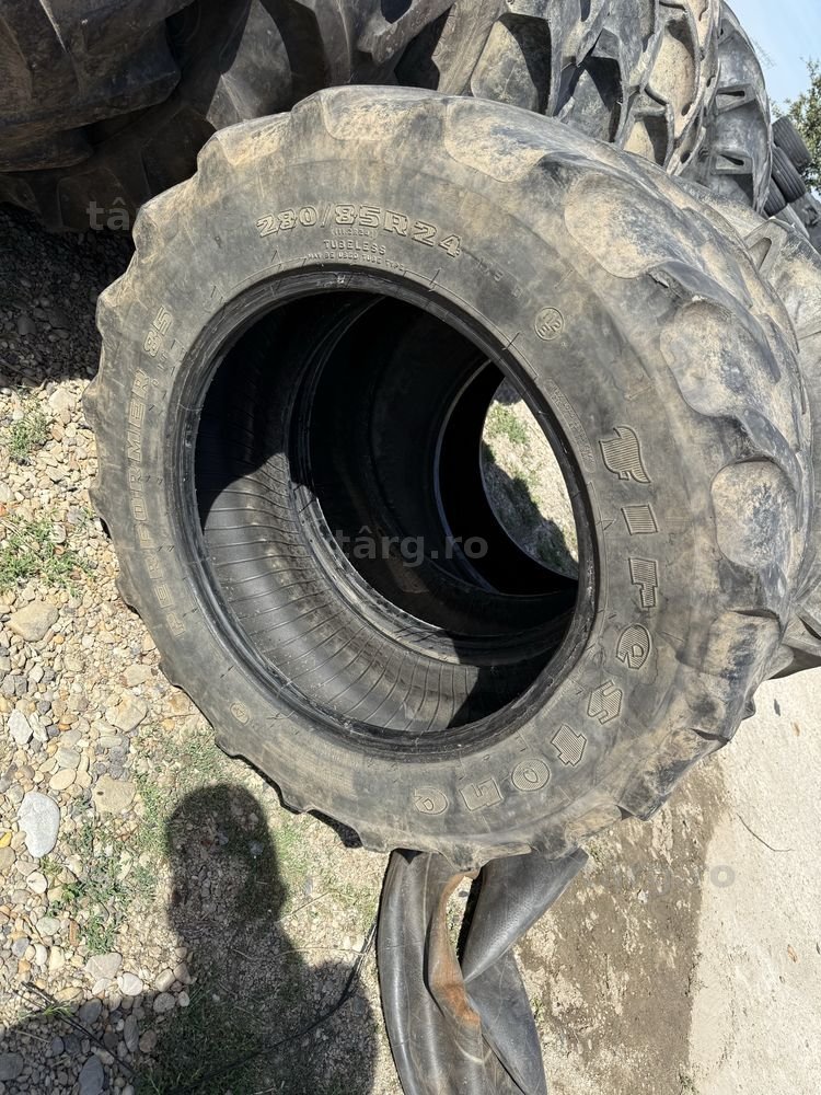 11,2r24 firestone 4