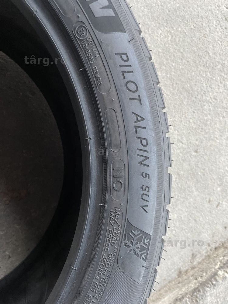 4 anvelope de iarna 295/40/20 Michelin 6
