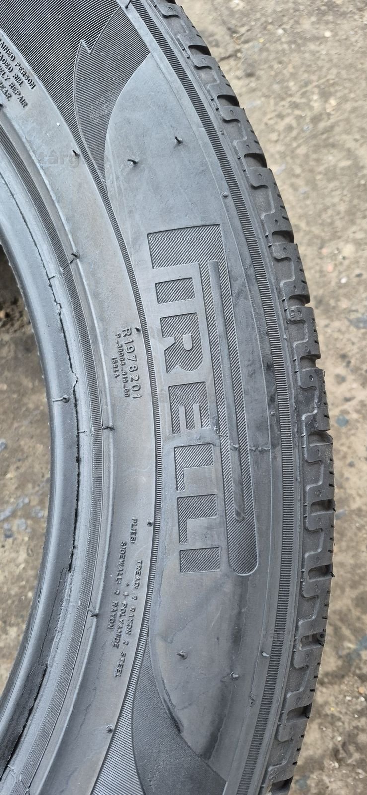 4 anvelope iarna Pirelli 255/55/20.Pretul este pe bucata. 4