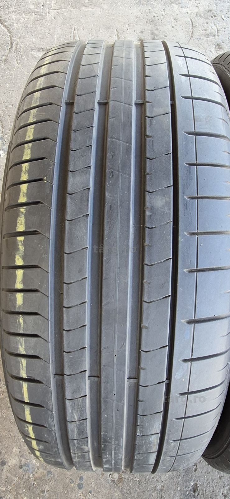 4 anvelope vara Pirelli 275/50/20.Pretul este pe bucata. 3