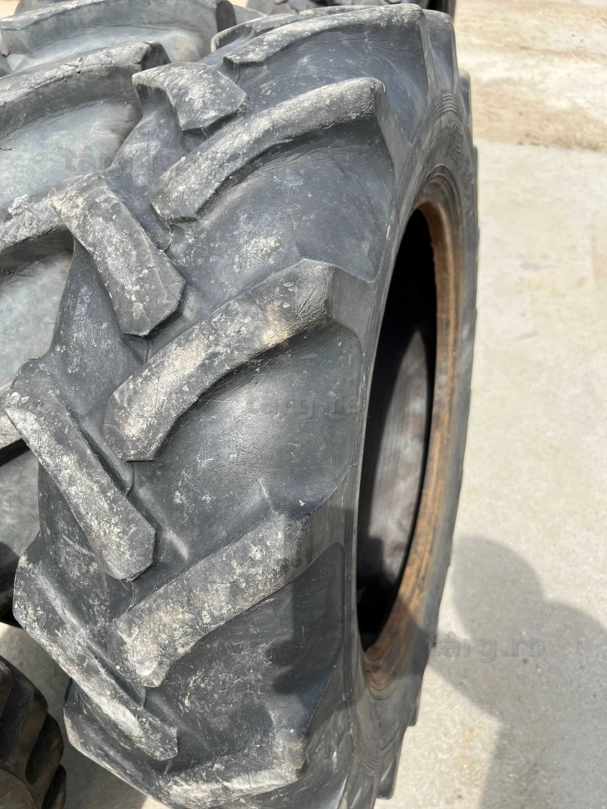 Cauciuc 11.2 R24 Semperit