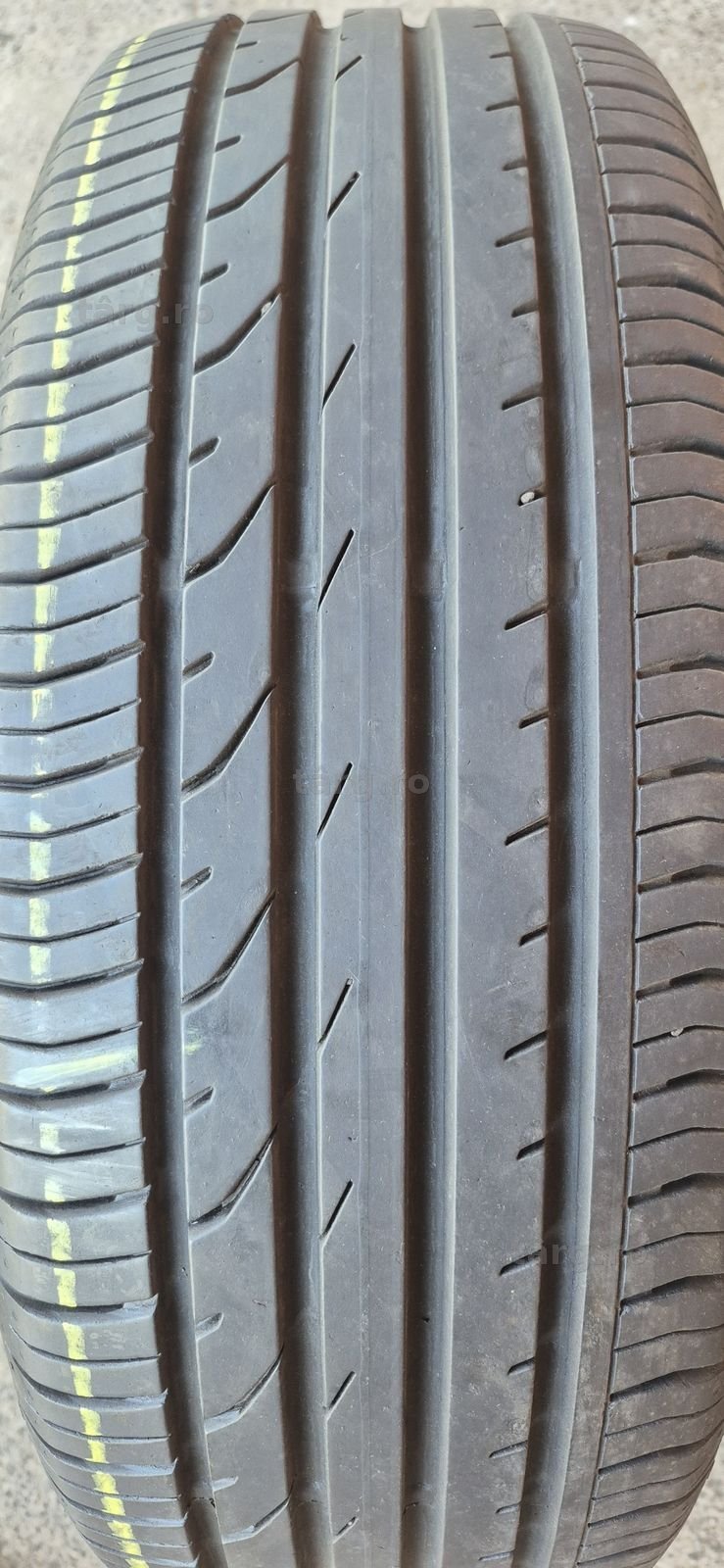 4 anvelope vara Continental 215/55/18.Pretul este pe bucata 3