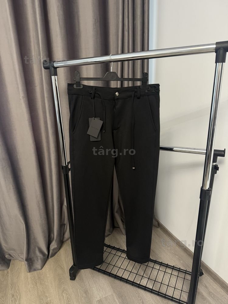 Pantaloni PRADA CASUAL super calitate