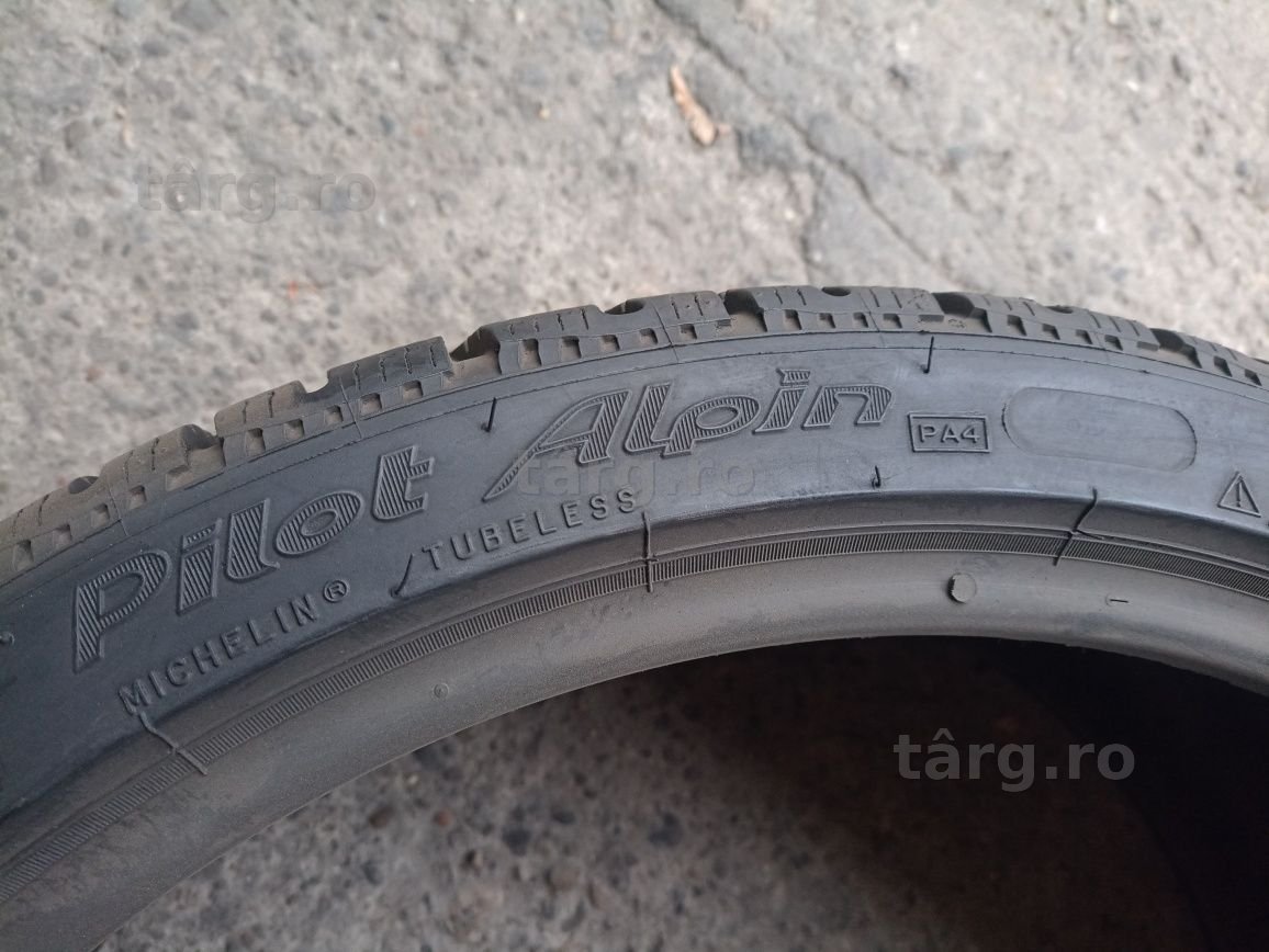 2 anvelope ca si noi Michelin 235/35 R20 dot 3719 4