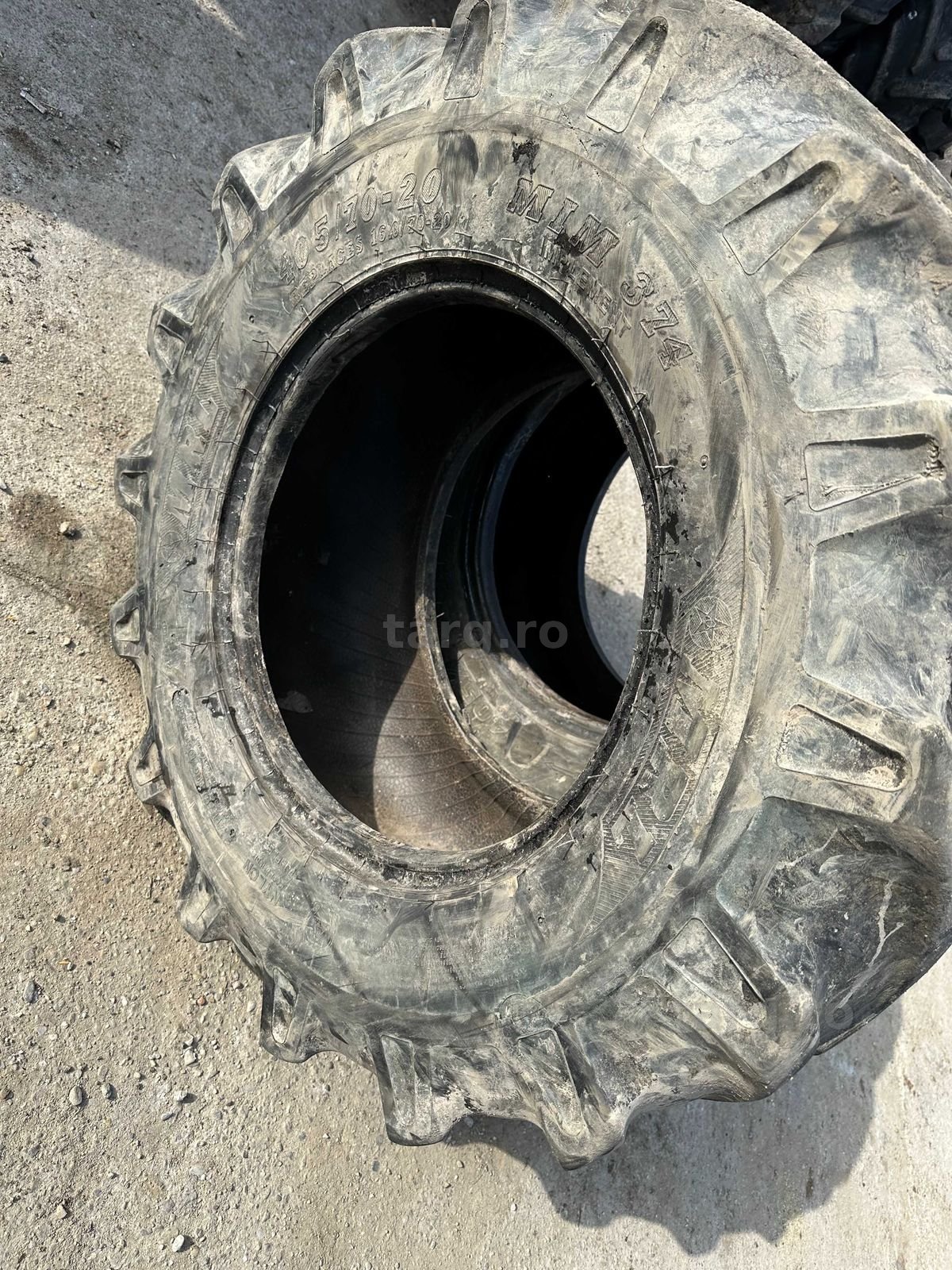 Anvelope sh 405/70 R20 3
