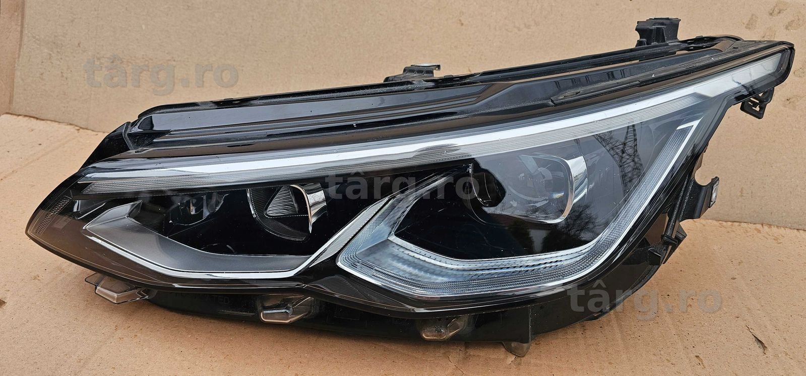 Far stanga Full LED IQ Light Vw Golf 8 2020 / 2021 / 2022 2023