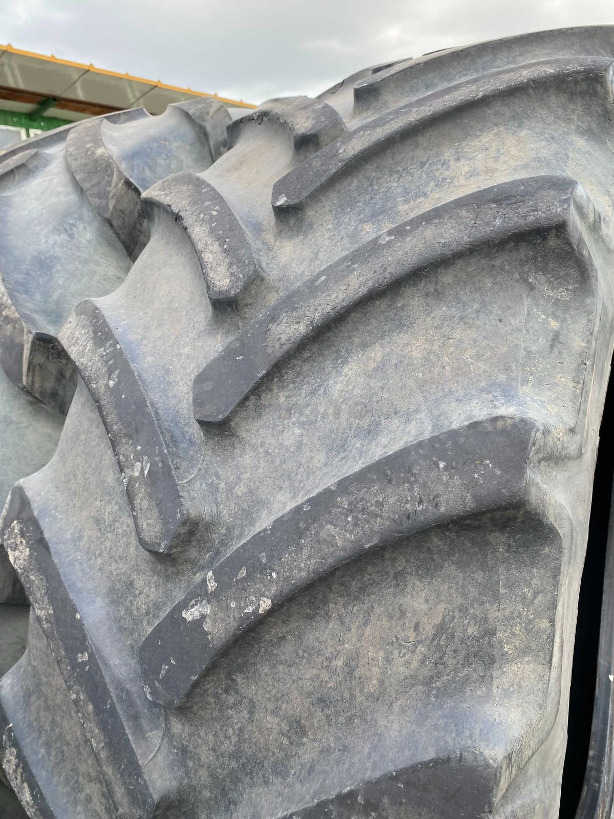 Anvelopa 650.65 R42 Goodyear