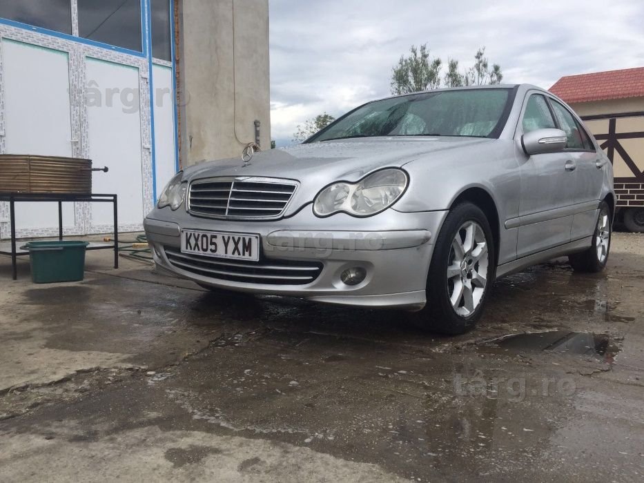 Dezmembrez mercedes c class c203 c204 c205 clk 209 toate motorizarile