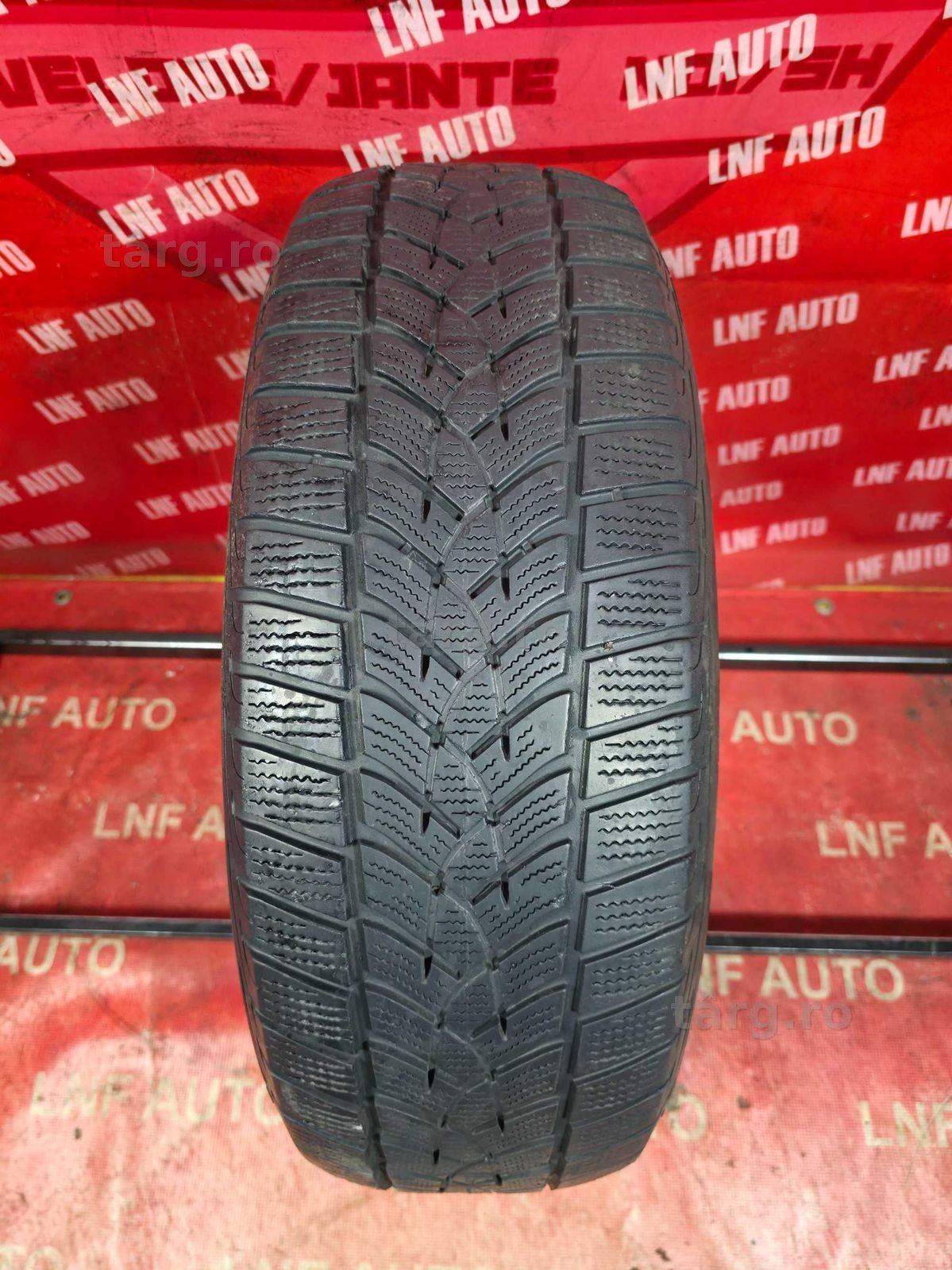1 Anvelopa de IARNA - 215/65/17 - GoodYear - 5.3 MM - DOT 2018 !