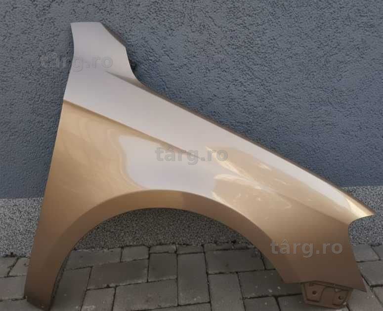 Aripa Fata Dreapta VW Passat B7 An 2011-2014 Vopsita Auriu