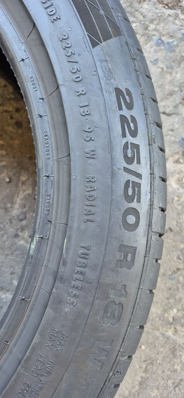 4 anvelope vara runflat Continental 225/50/18.Pretul este pe bucata. 6