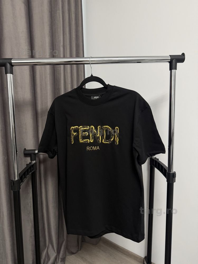 Tricou FENDI super calitate