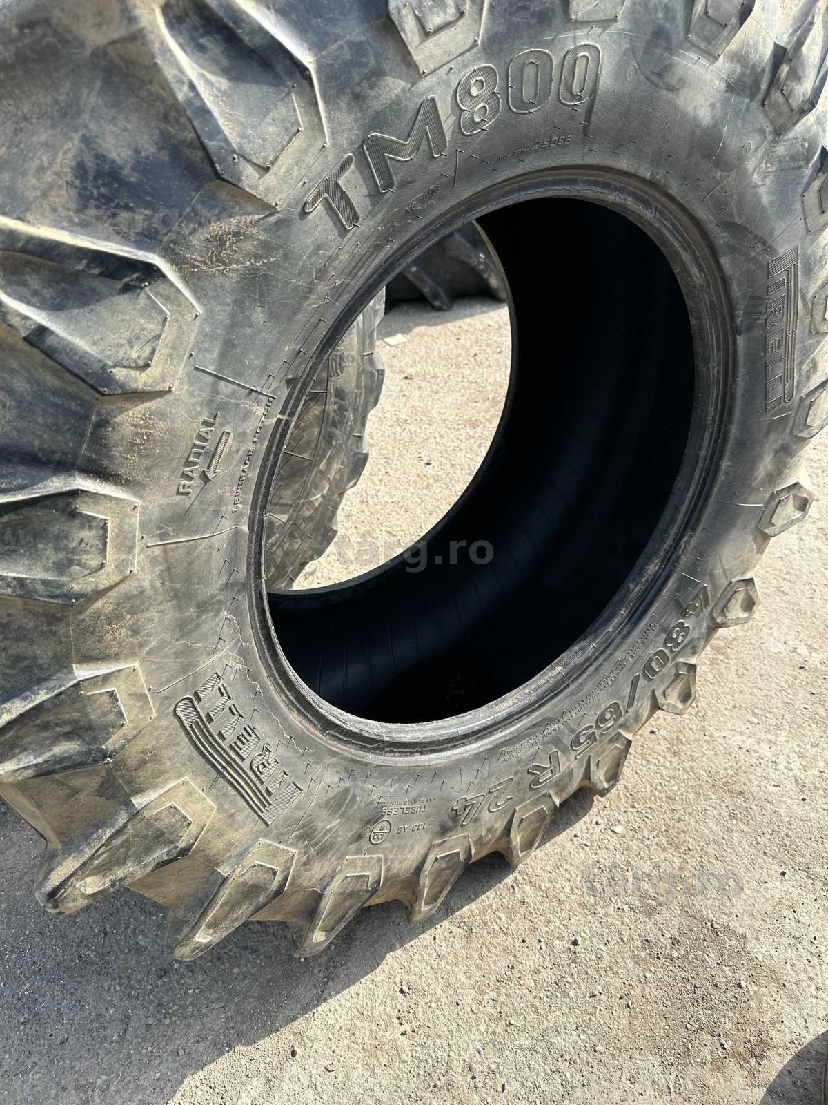 Cauciuc 480/65 R24 Pirelli 3