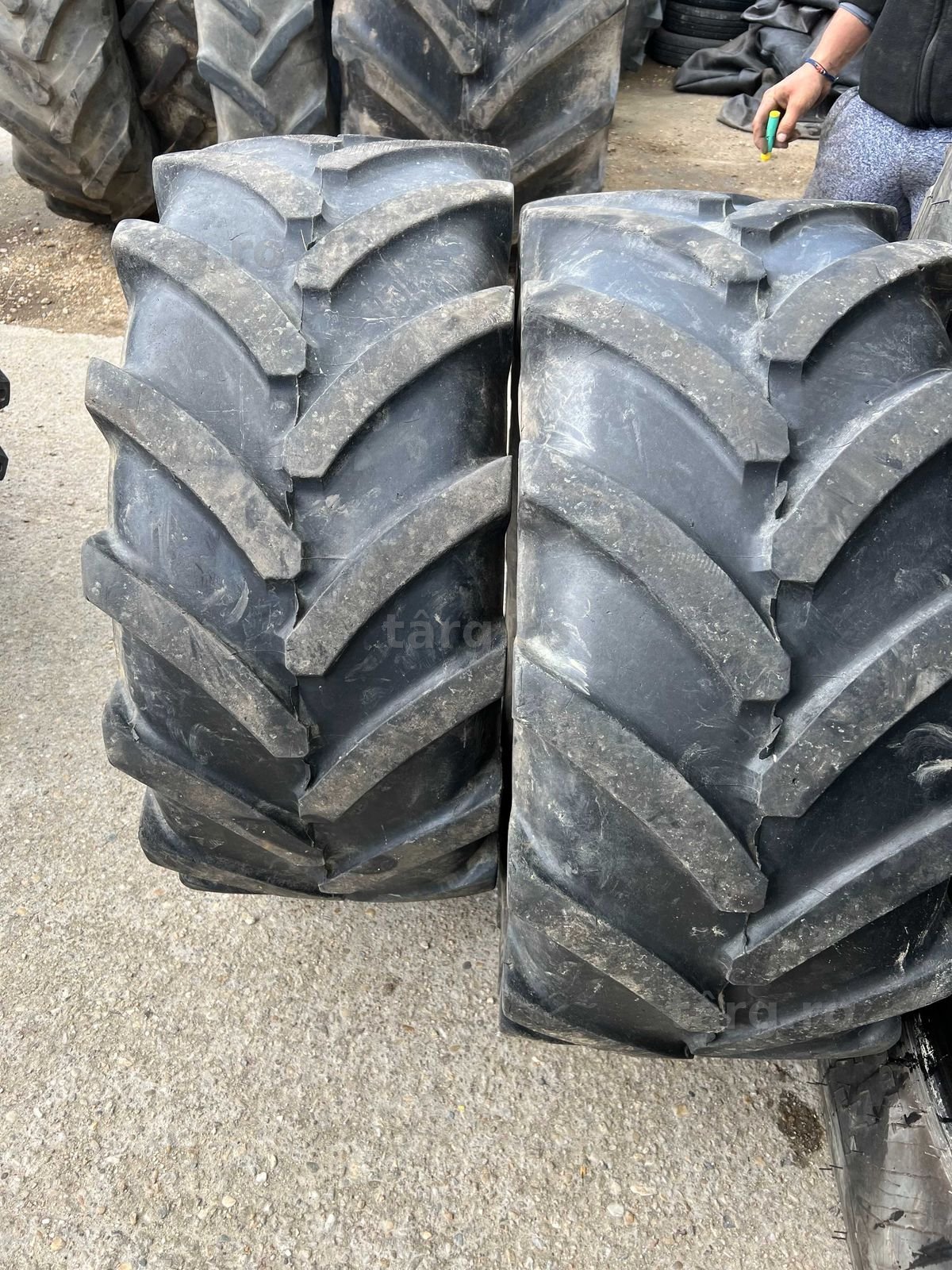 Anvelope sh 420.65 R20