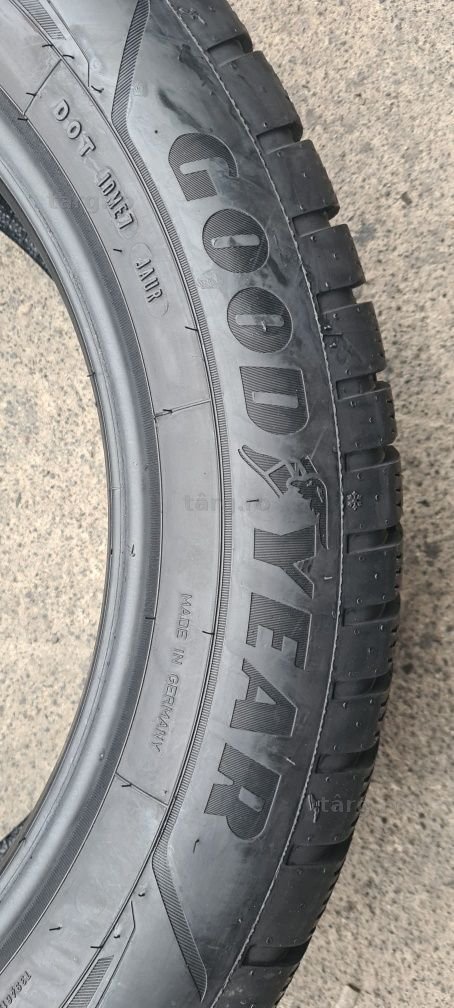 4 anvelope iarna Goodyear,fata 235/55/19,spate 255/50/19.Pret/bucata 4