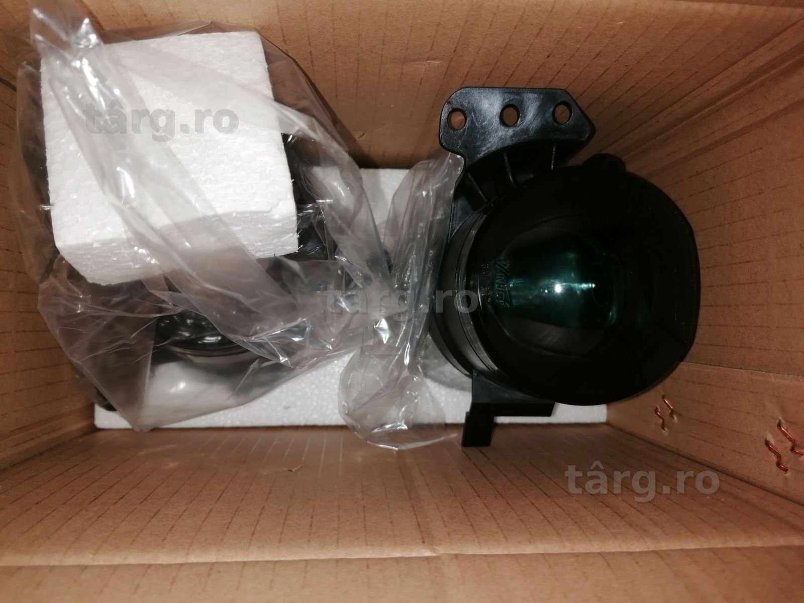 Proiector BMW E60/E61 ,anul 2003-2007 fumurii cu lupa,
