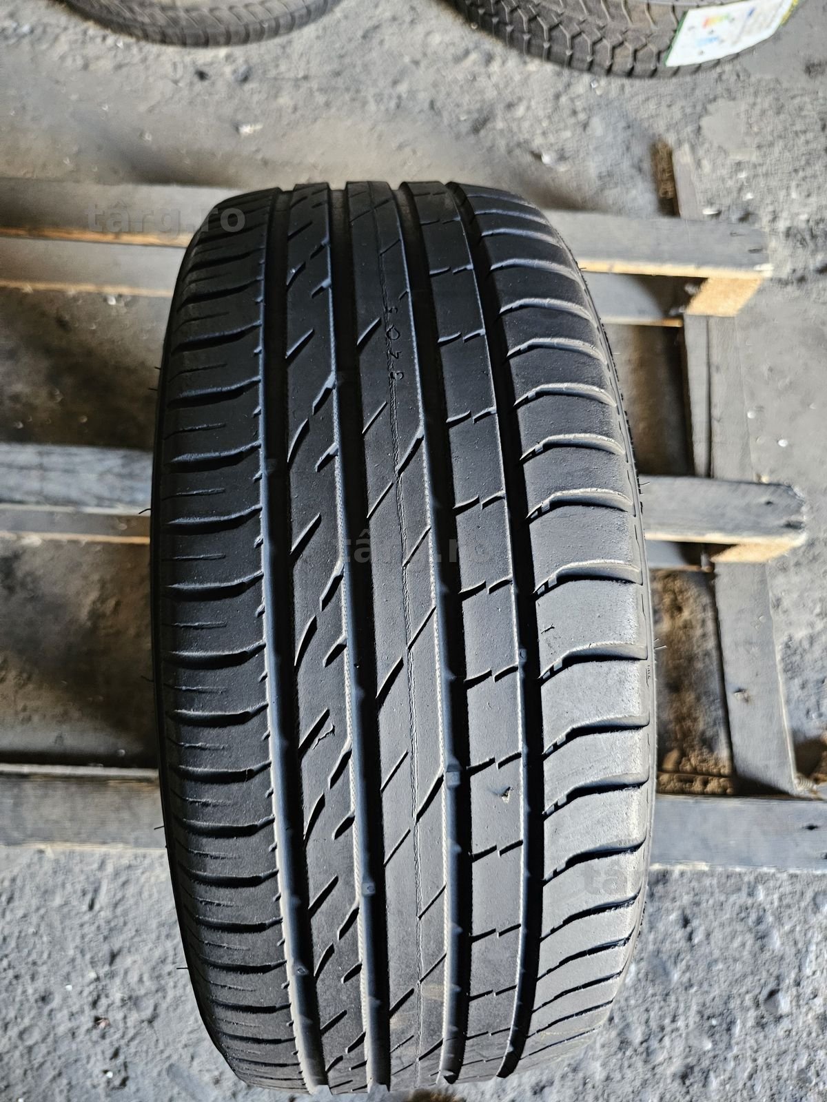 1 anvelopa vara 205 45 17 Nokian