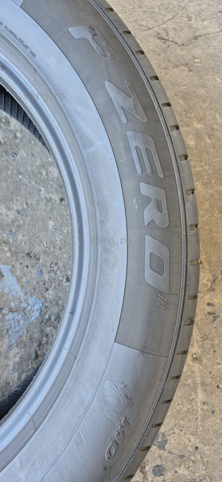 4 anvelope vara Pirelli 275/50/20.Pretul este pe bucata. 5